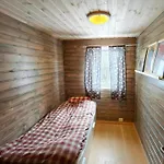 Holiday home With Hot Tub And Fjord Views In Sauda
