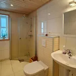 With Hot Tub And Fjord Views In Sauda *