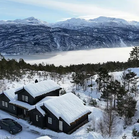 Prázdninový dům With Hot Tub And Fjord Views In Sauda Saudasjøen