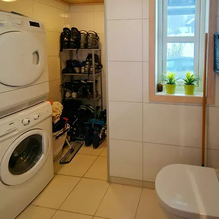 בית נופש With Hot Tub And Fjord Views In Sauda *
